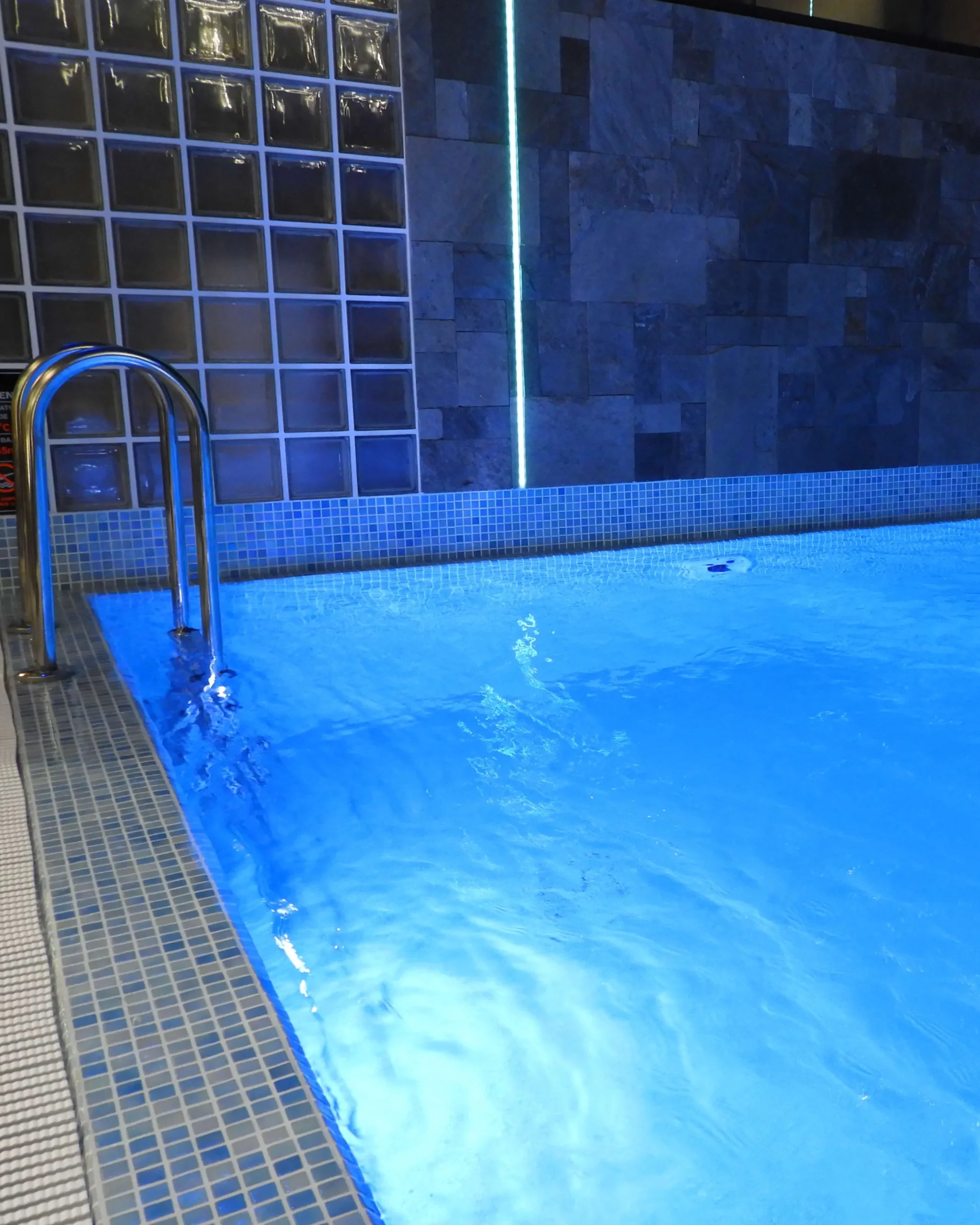 Aqua Gym Spa Vršac - Bazen - Top za plivanjeZatvoren bazen Vršac - Aqua Gym&Spa